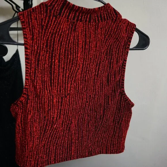 Women's Madden NYC Sparkly Red Crop Top, Size Medium - Picture 2 of 3